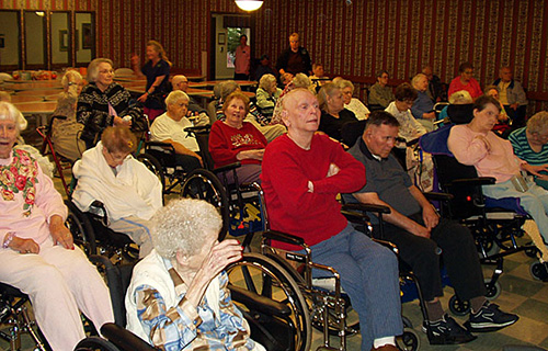 An evening of entertainment at our dementia care center in Spokane WA.